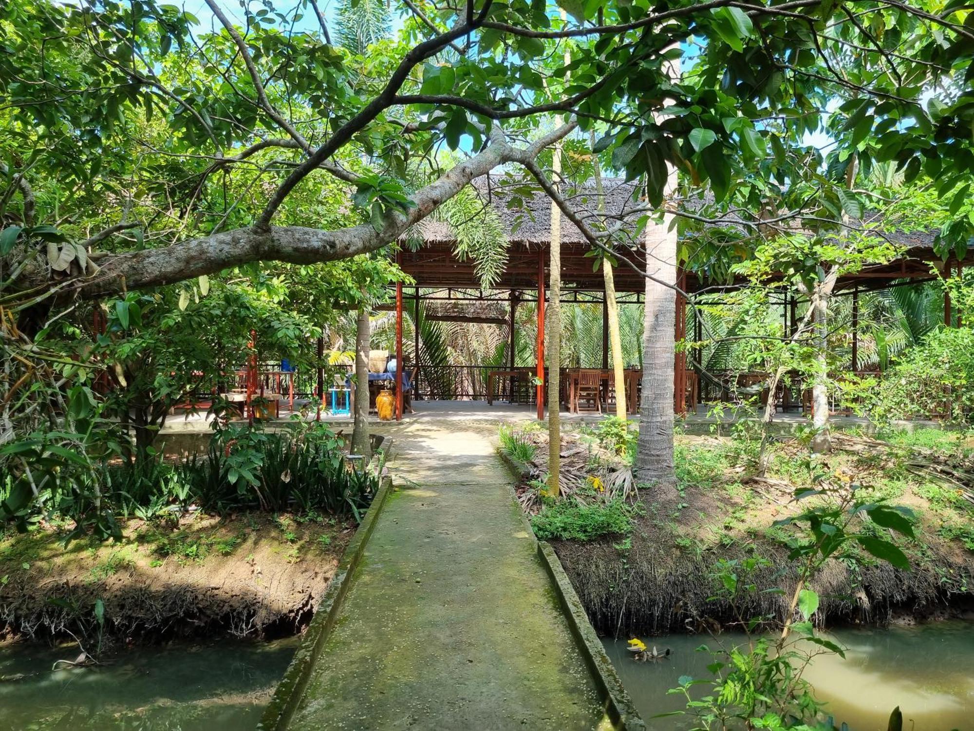 Ba Danh Home Ben Tre Exterior foto